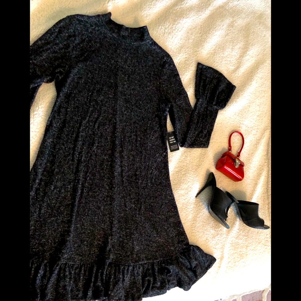 NWT- Express charcoal gray cotton dress!